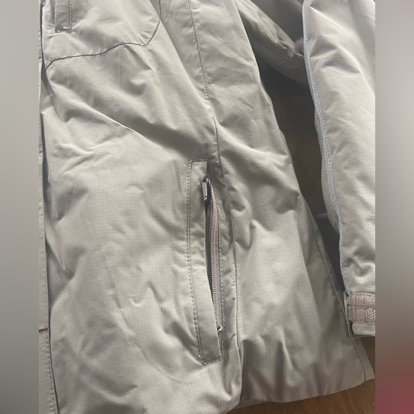 FERA Thermolite Ski Jacket, Size 8 - Picture 7 of 16